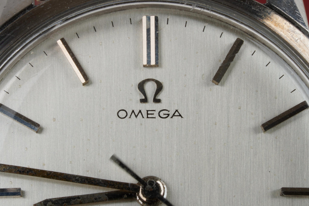 Vintage Omega Seamaster 30 Ref. 135.003 – Silver Dial, Calibre 286 & Beads of Rice Bracelet