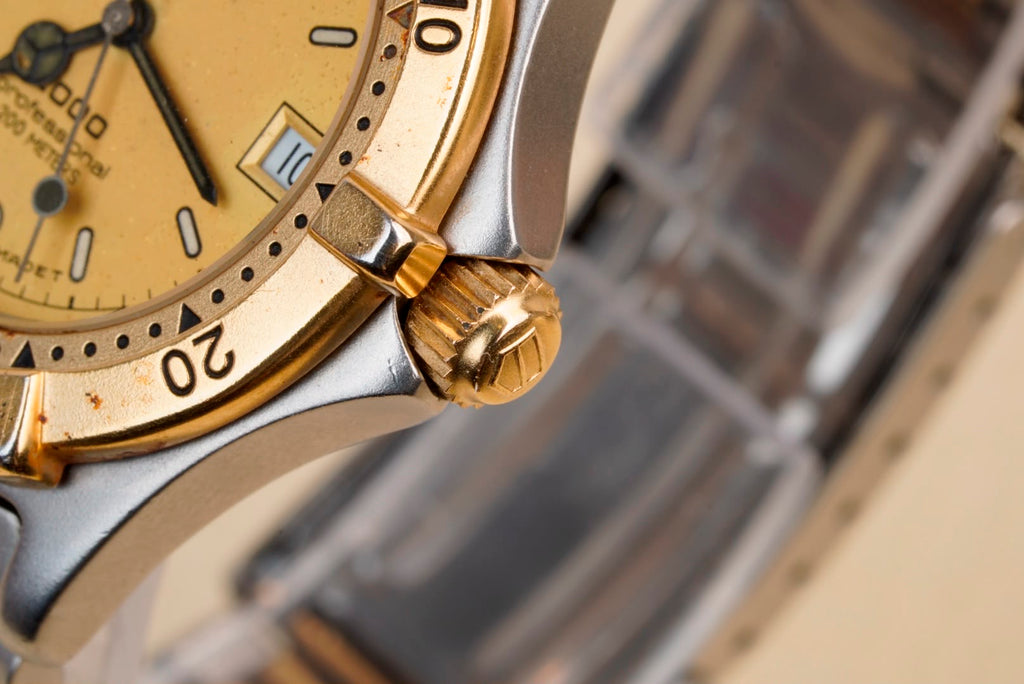 Vintage TAG Heuer Professional 2000 – Two-Tone – Champagne Dial – Quartz