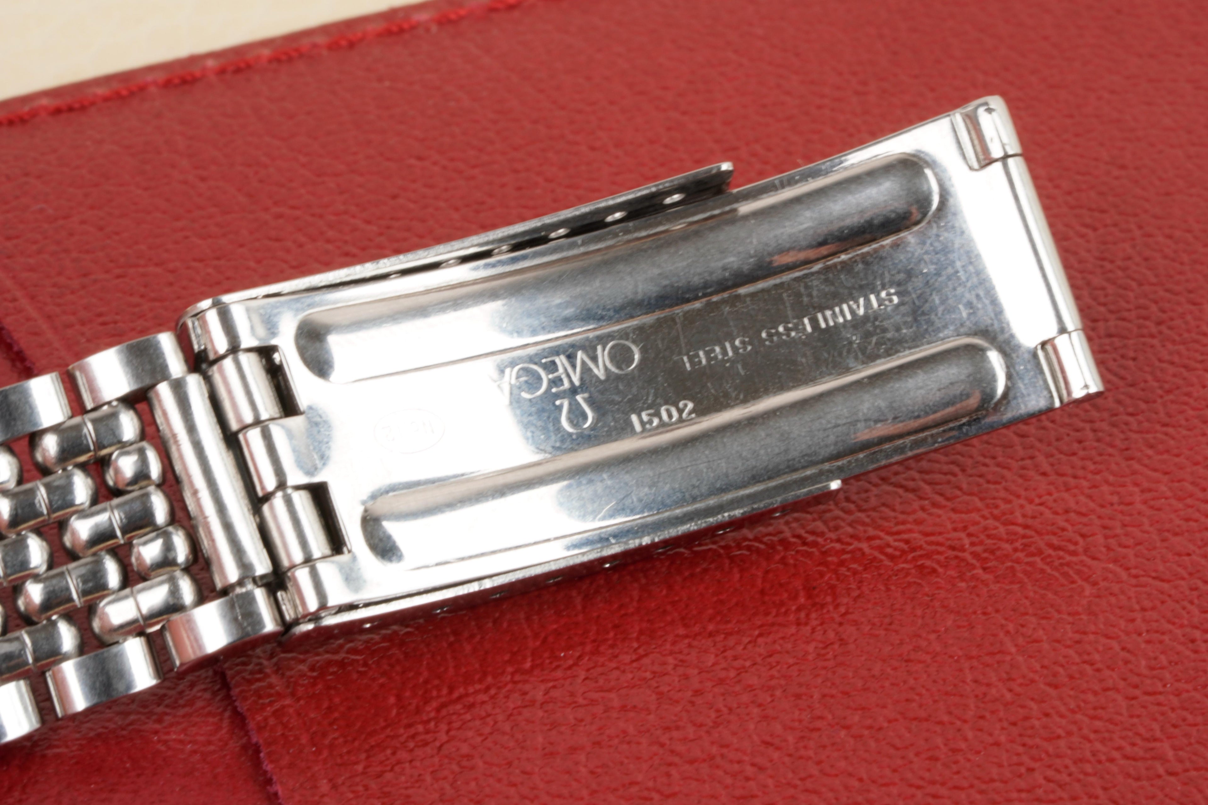 Vintage Omega Seamaster 30 Ref. 135.003 – Silver Dial, Calibre 286 & Beads of Rice Bracelet