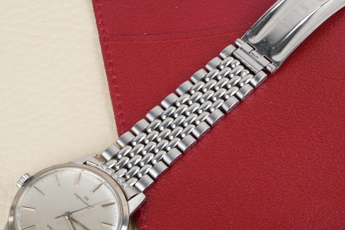 Vintage Omega Seamaster 30 Ref. 135.003 – Silver Dial, Calibre 286 & Beads of Rice Bracelet