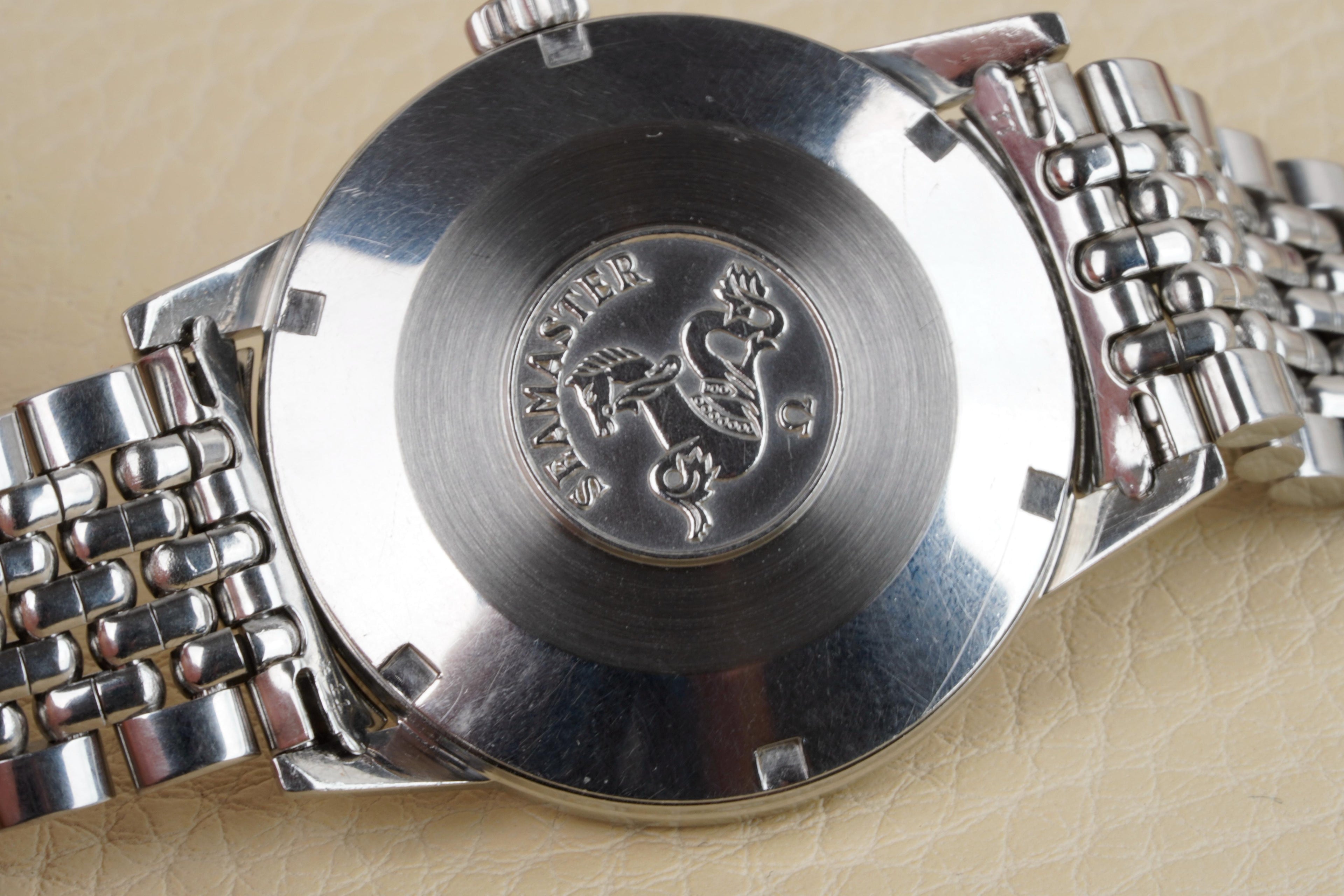 Vintage Omega Seamaster 30 Ref. 135.003 – Silver Dial, Calibre 286 & Beads of Rice Bracelet